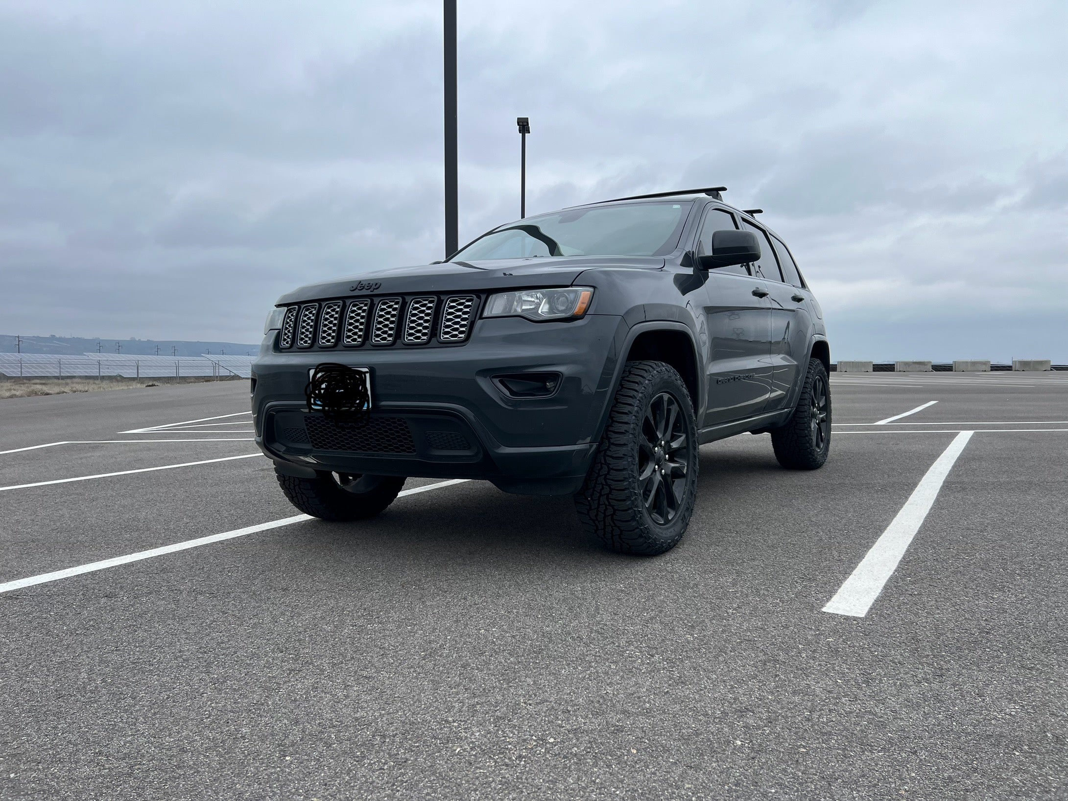 K14WGブラックスターリング 2018 Jeep Grand Cherokee with 1
