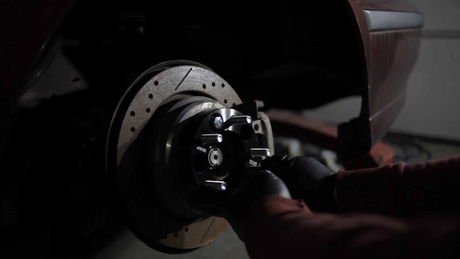 How to Install Wheel Spacers The Right Way – Titan Wheel Accessories