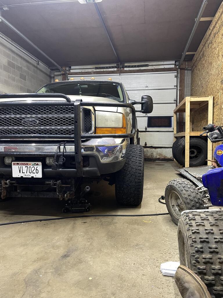 Joey's 2000 Ford F-250