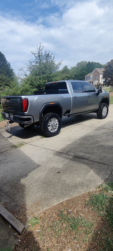 Mike's 2024 GMC Sierra 2500