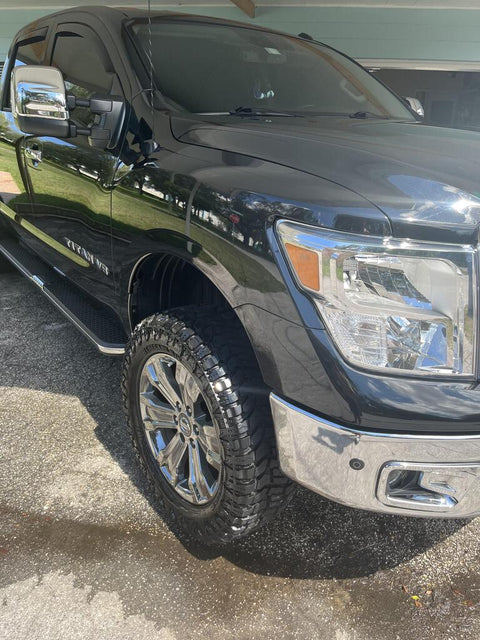 Jose's 2020 Nissan Titan