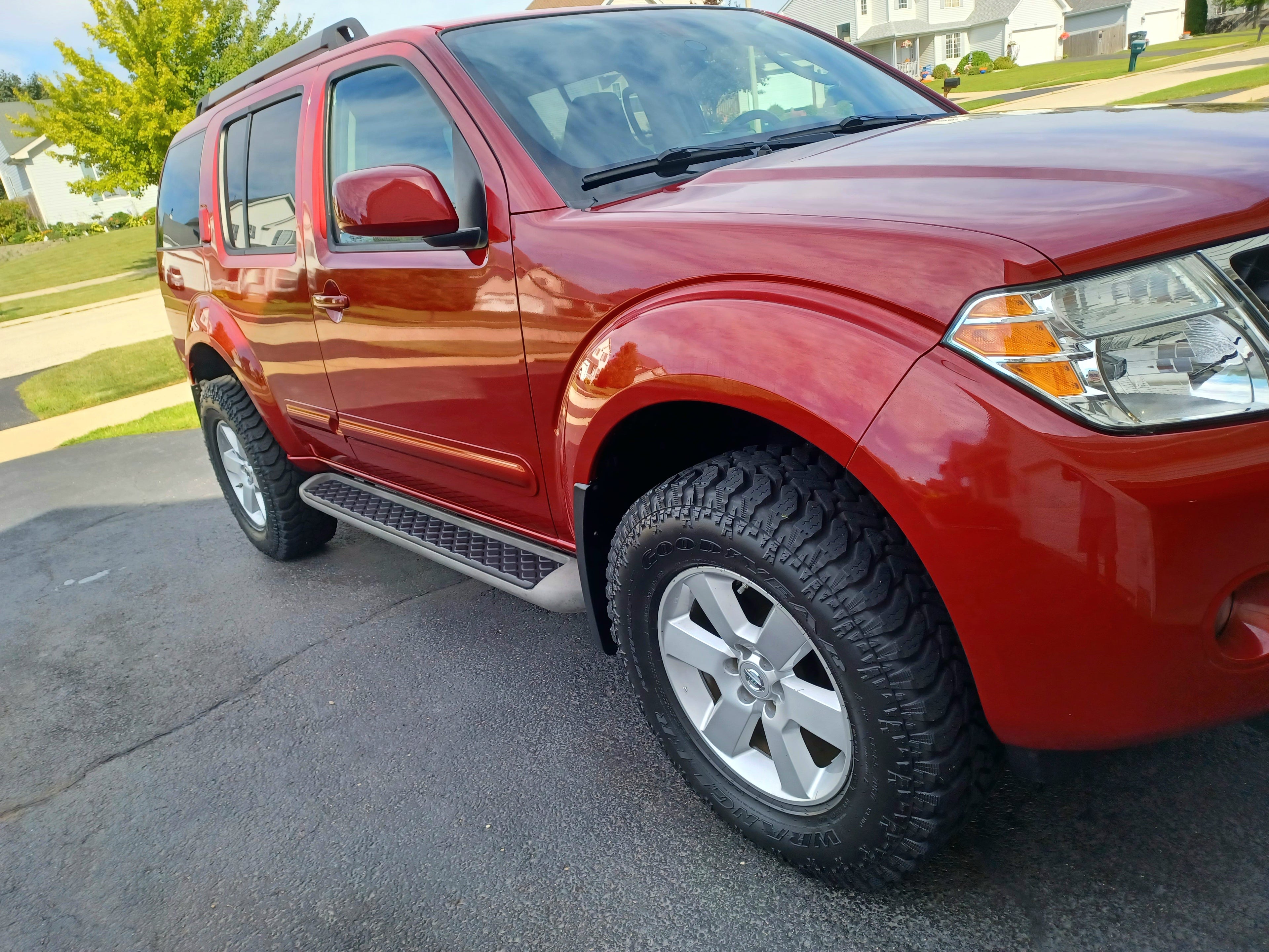 2011 Nissan Pathfinder with 1.5