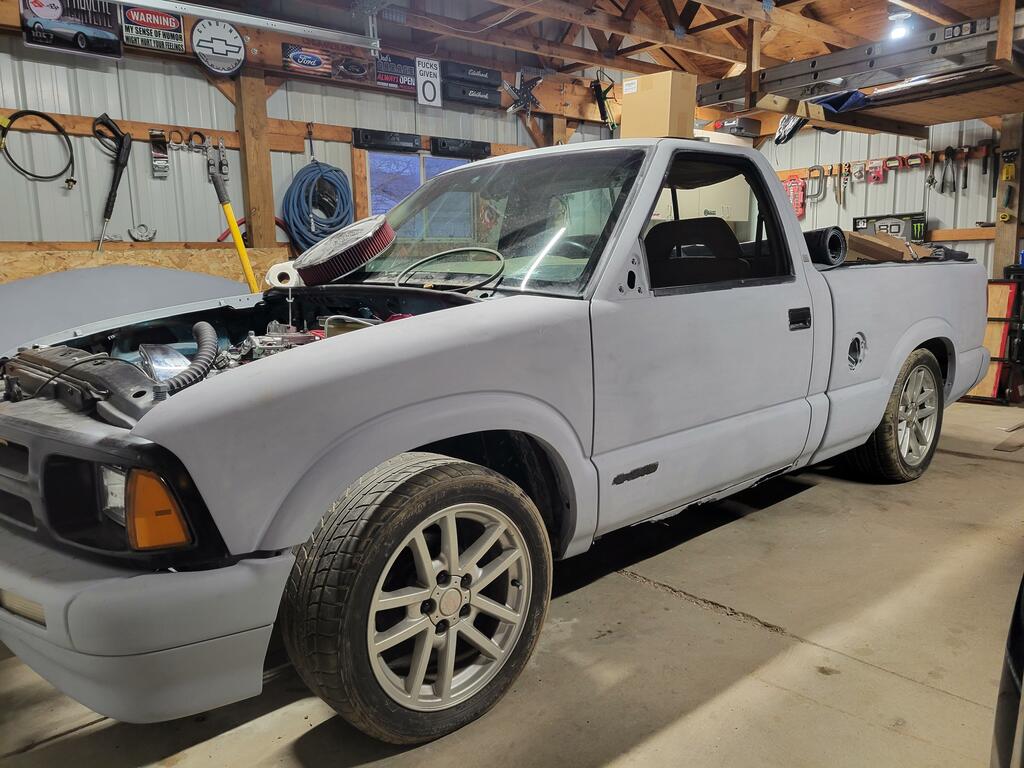 2001 Chevrolet S-10 with 2