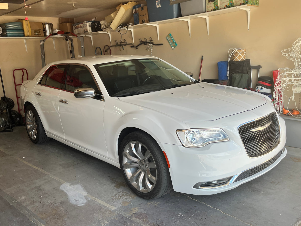 Jose's 2018 Chrysler 300