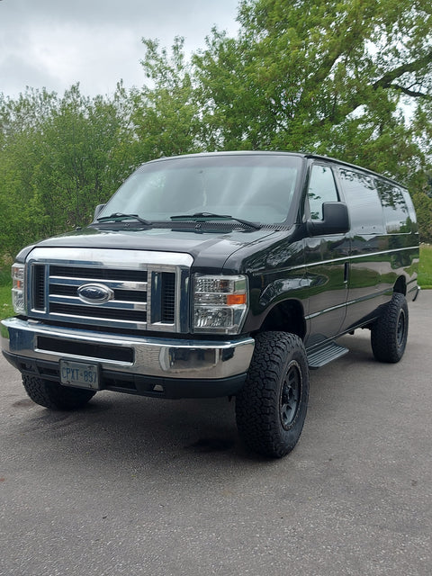 2013 Ford E350
