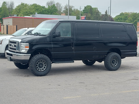 2013 Ford E350